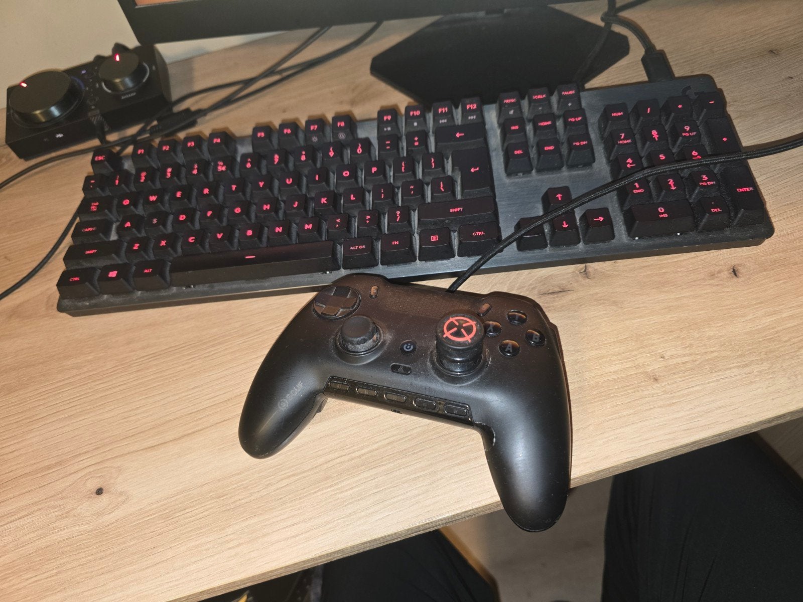 Foto 7 van Redux TUF Gamer A90 met RTX 3060, Ryzen 5 3600, 16GB RAM