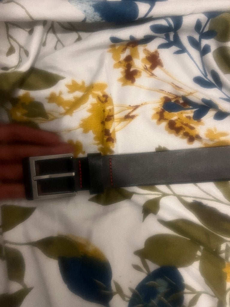 Hugo boss riem heren maat 95, Kleding | Heren, Riemen en Ceinturen, Ophalen, Minder dan 95 cm, Zo goed als nieuw, Hugo Boss