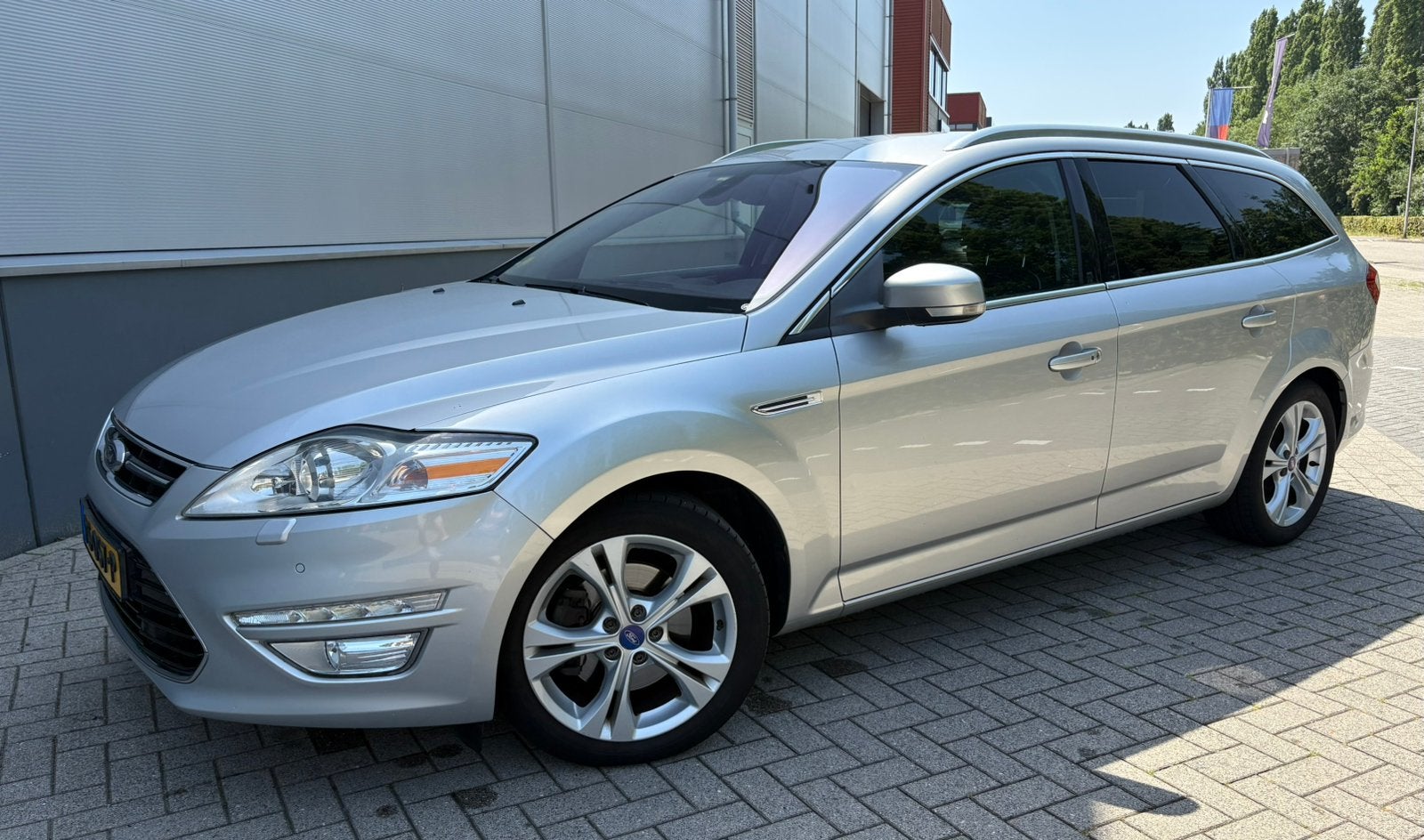 Ford Mondeo 1.6 Tdci 85KW Wagon 2012 Grijs, Auto's, Ford, Voorwielaandrijving, Euro 5, Zwart, 4 cilinders