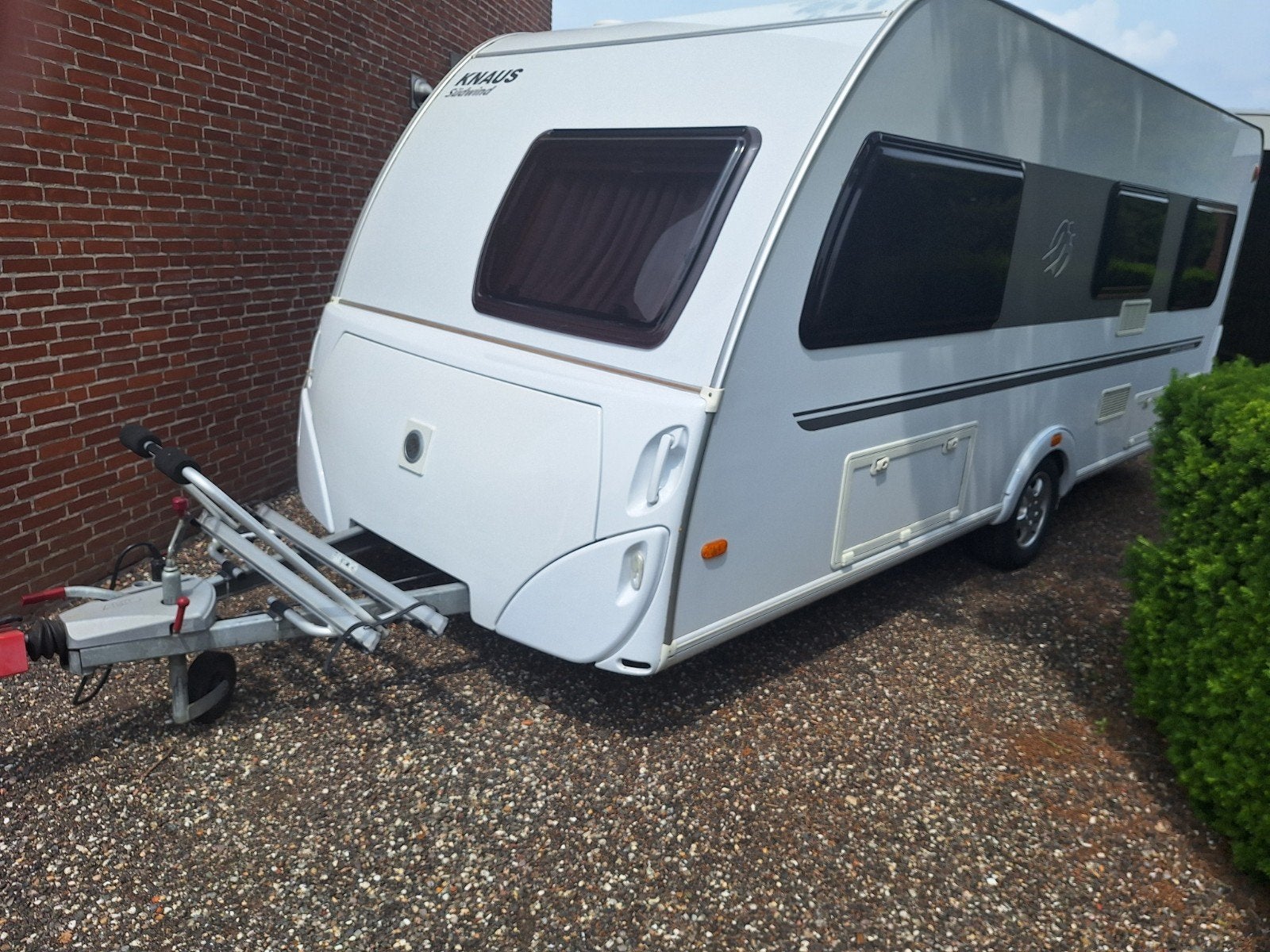 Knaus Sudwind White Edition 2009 met mover en voortent, Vast bed, Rondzit, Particulier, Knaus