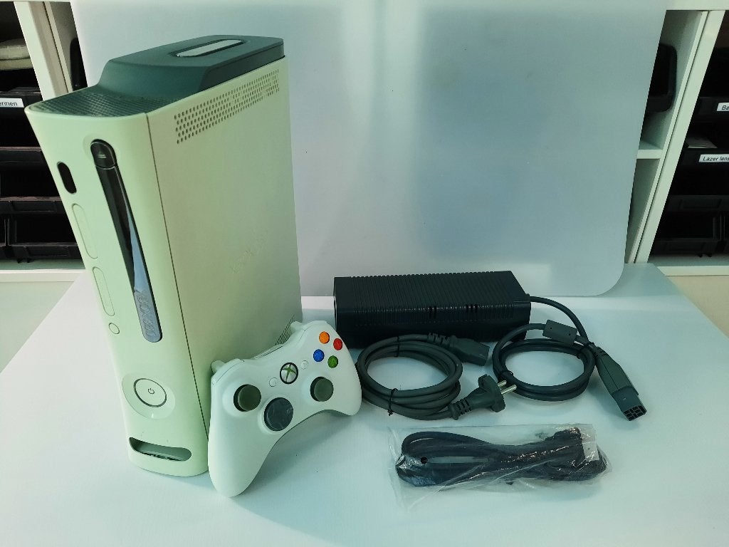 Xbox 360 Pro, Ophalen, 360 Pro of Premium, Refurbished, 60 GB