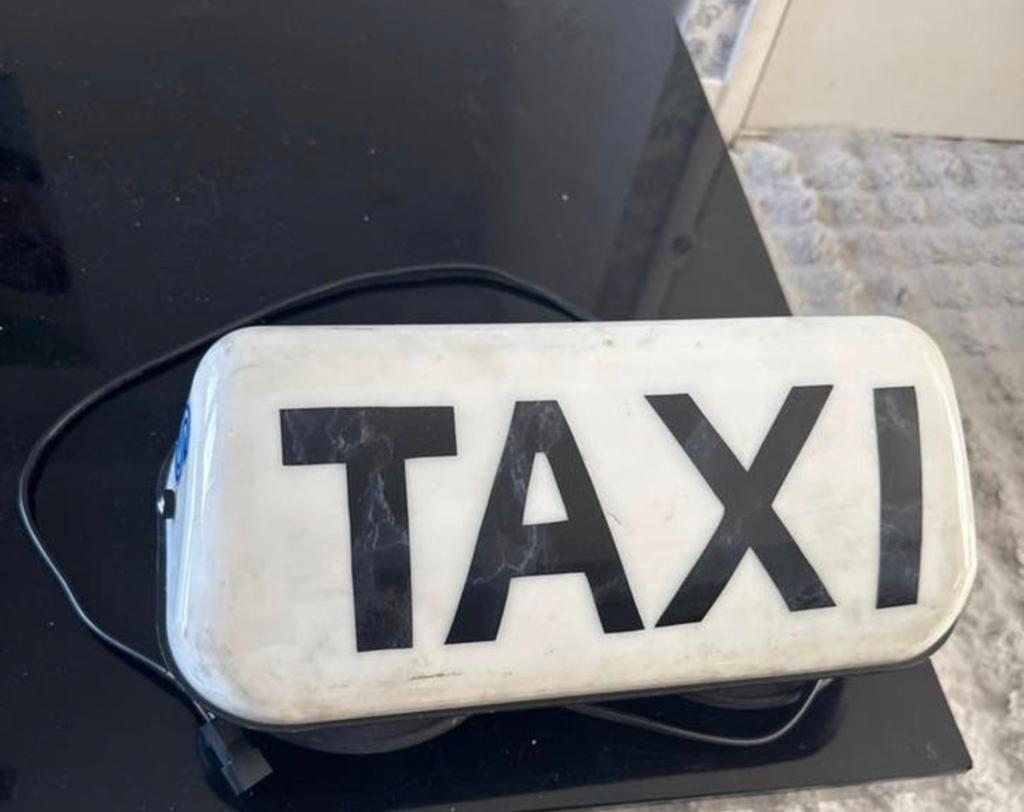 Daklicht voor taxivervoer, Ophalen of Verzenden