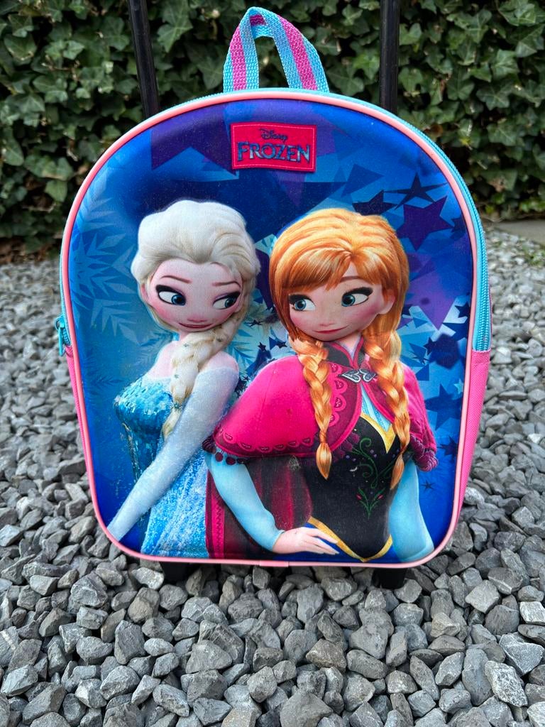 Frozen rolkoffertje, Ophalen, Gebruikt