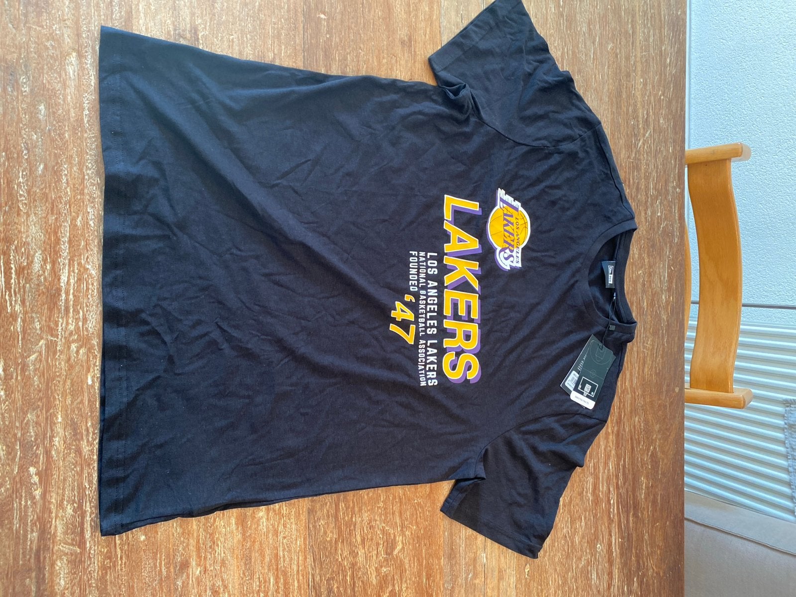 Nieuw New Era Los Angeles Lakers T-shirt Maat M, Ophalen of Verzenden, Nieuw, Maat 48/50 (M), Zwart