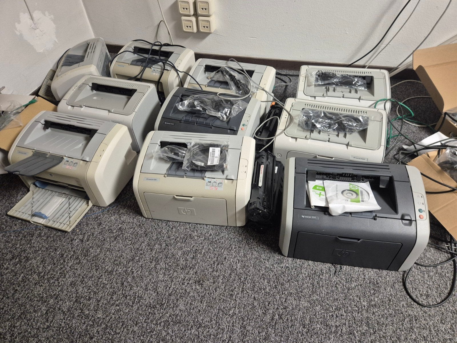 10 HP LaserJet-printers te koop – alleen in één koop!, Ophalen