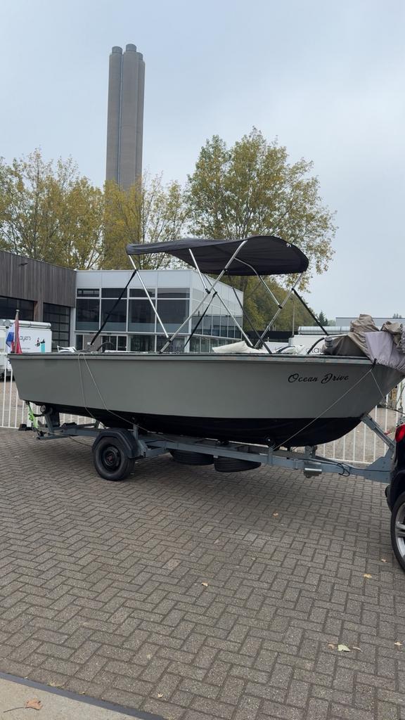 Sloep te koop met of zonder motor, Ophalen, Zo goed als nieuw, Buitenboordmotor, Polyester