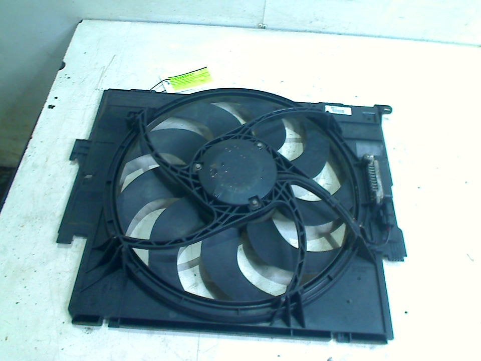 Koelventilator BMW 3 serie Touring (F31) 2013 5020644, Gebruikt, Petuelring 130, München 80809, , Duitsland, BMW, Bayerische Motoren Werke AG