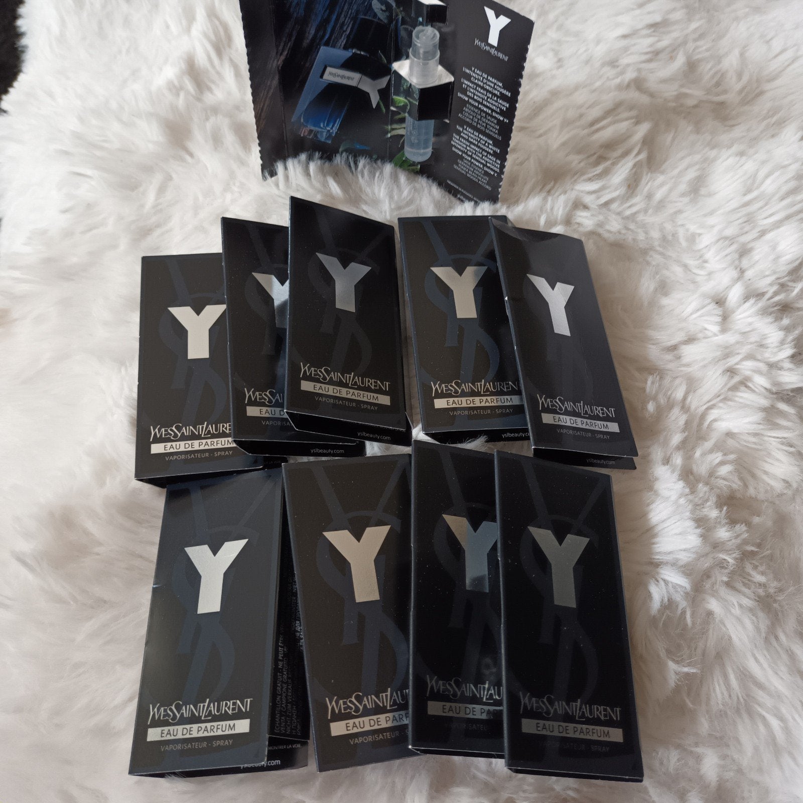 Yves Saint laurent Y heren proefjes...10 stuks..nieuw, Sieraden, Tassen en Uiterlijk, Uiterlijk | Parfum, Ophalen of Verzenden