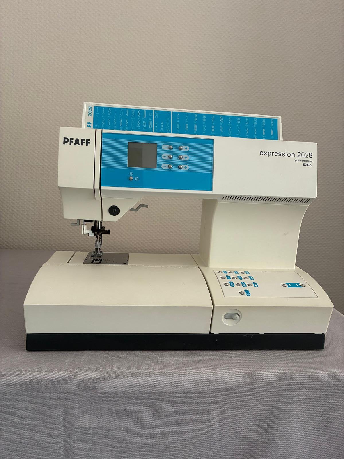Naaimachine Pfaff 2028, Ophalen, Gebruikt, Naaimachine, Pfaff