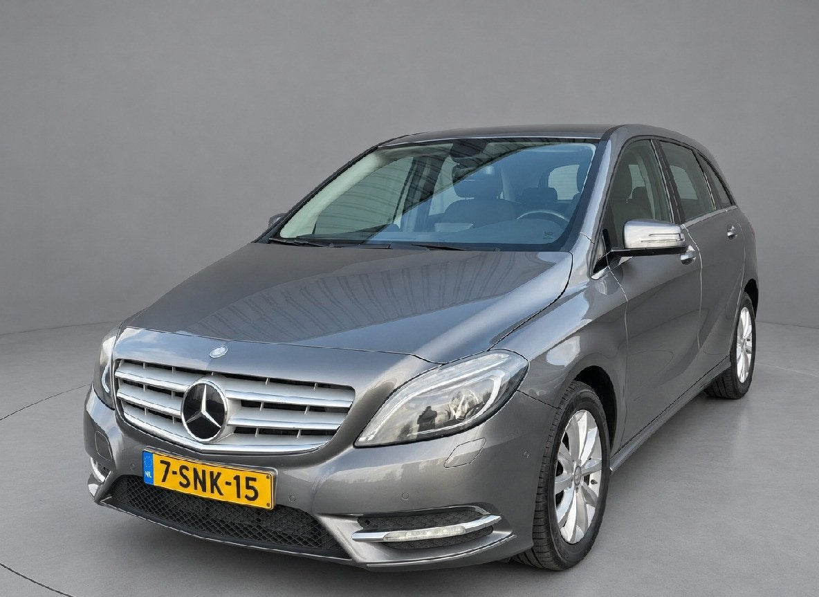 Mercedes-Benz B-klasse 200 Ambition, Carplay, Trekhaak, supe, Auto's, Dealer onderhouden, Gebruikt, Bedrijf, Zilver of Grijs