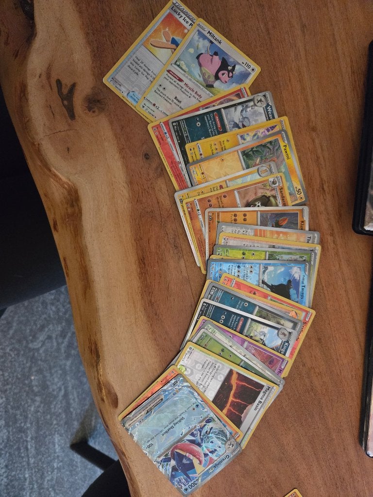 Pokemon kaarten, Ophalen of Verzenden, Zo goed als nieuw, Meerdere kaarten