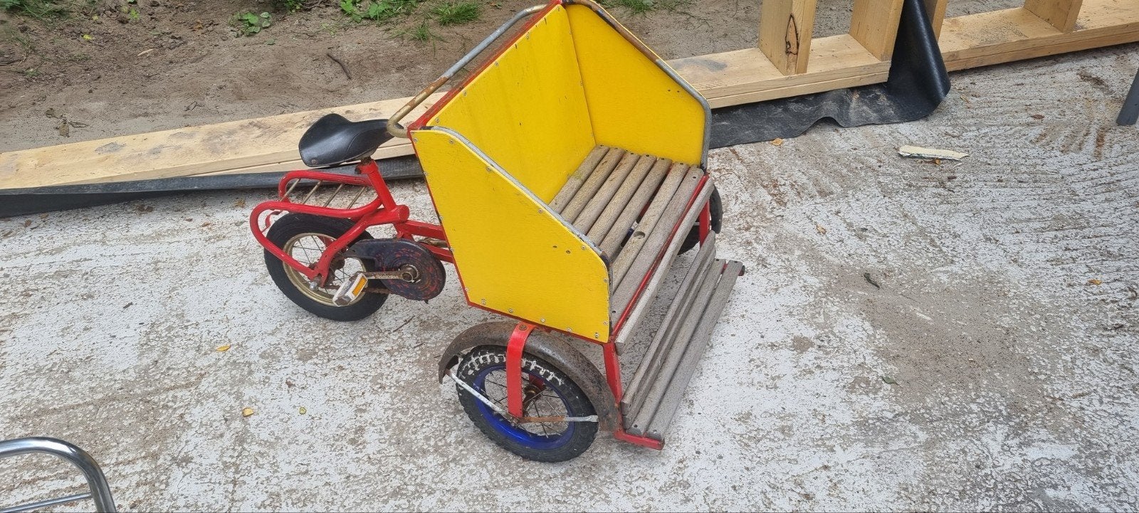 Super leuk vintage kinder bakfietsje personen fietsje, Ophalen, Gebruikt, Minder dan 16 inch