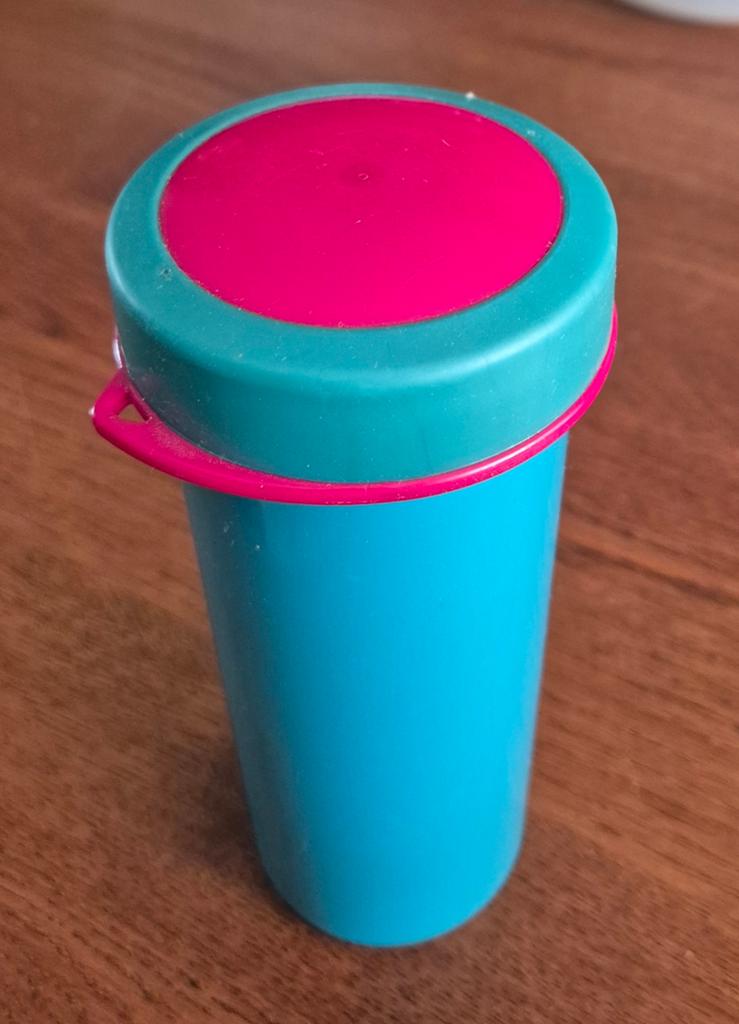 Vintage Tupperware Beker met deksel, Ophalen of Verzenden, Gebruikt, Beker of Kan