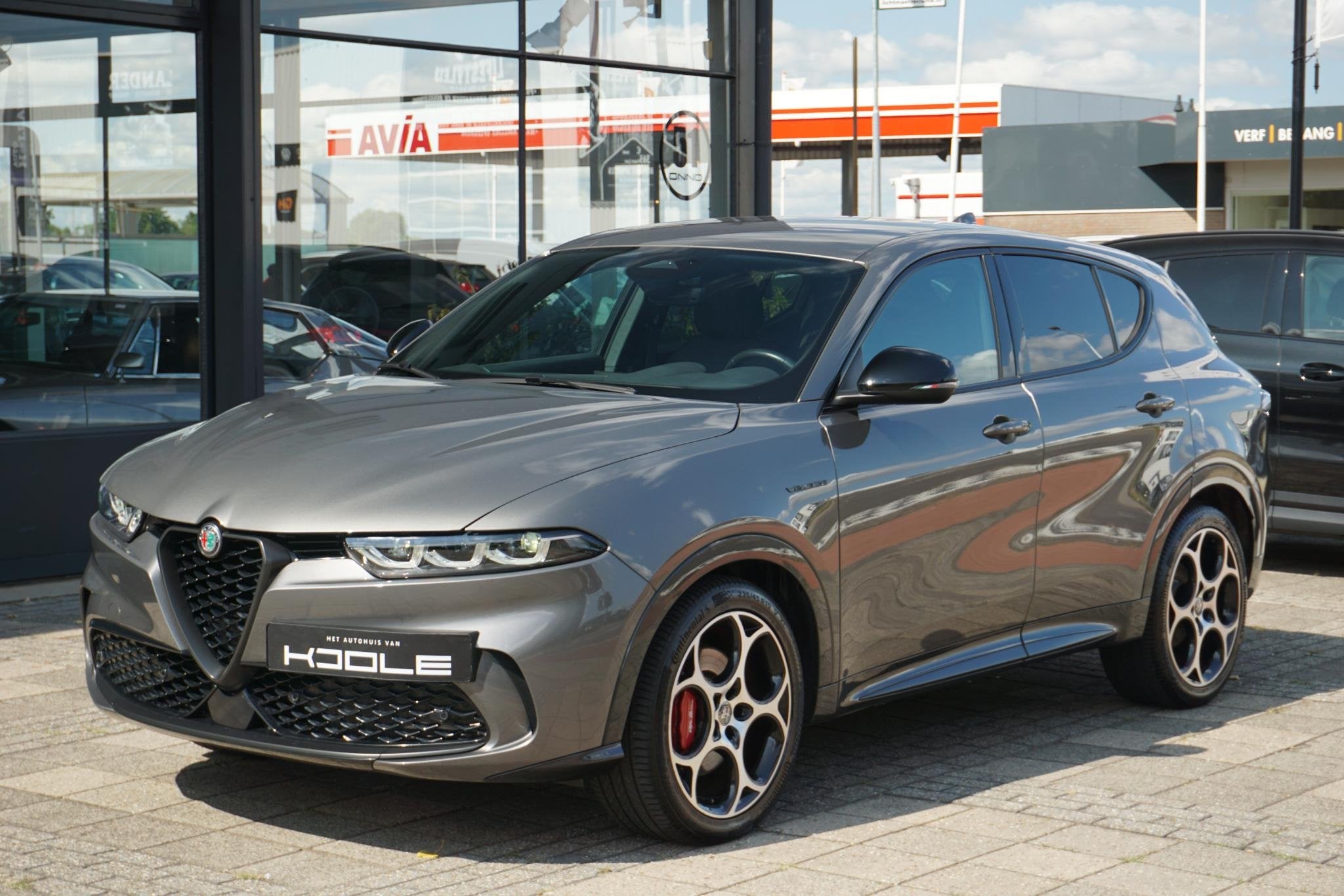 Alfa Romeo Tonale 1.5T Hybrid Veloce stoel koeling | leer |, Gebruikt, 4 cilinders, Met garantie (alle), 160 pk