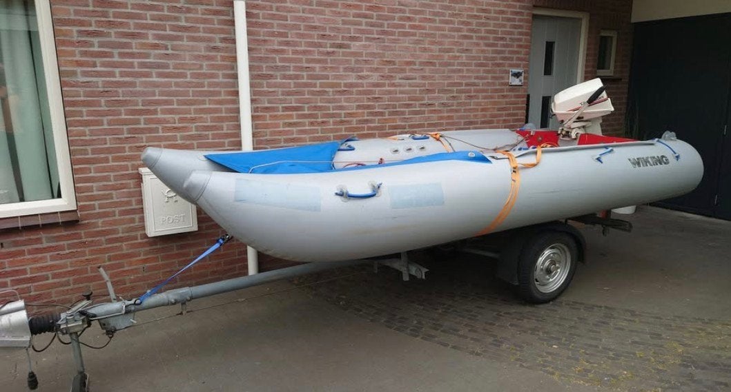 Leuk rubberbootje met 6pk motor, Ophalen, Gebruikt