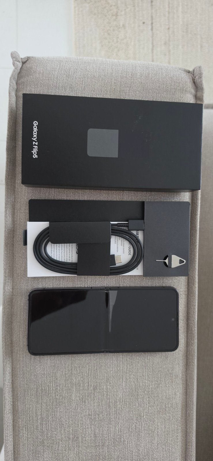 Samsung Galaxy Z Flip5 256GB, Ophalen, Zwart, Touchscreen, Zo goed als nieuw