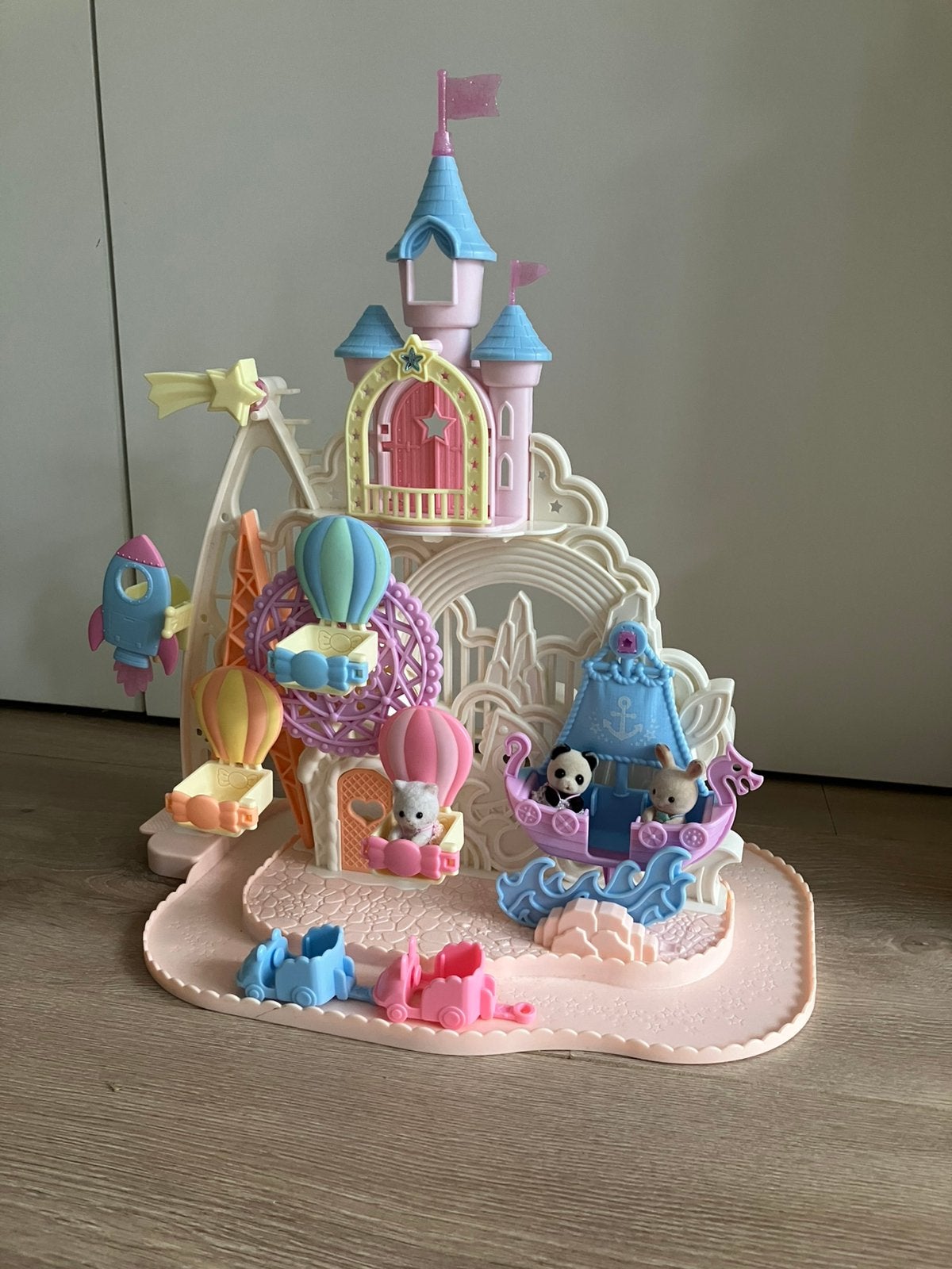 Sylvanian families baby pretpark 5537, Ophalen of Verzenden, Zo goed als nieuw, Toebehoren