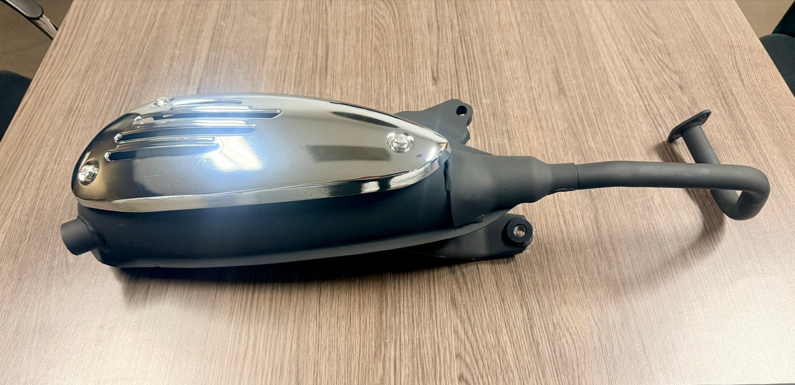 Nieuwe uitlaat voor GTS Toscane., Ophalen, Nieuw, Uitlaat, Piaggio