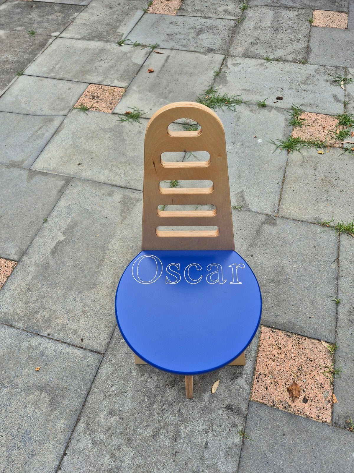 Houten Atlas kinderstoeltje gepersonaliseerd Oscar Atlas, Ophalen, Nieuw, Stoel(en)