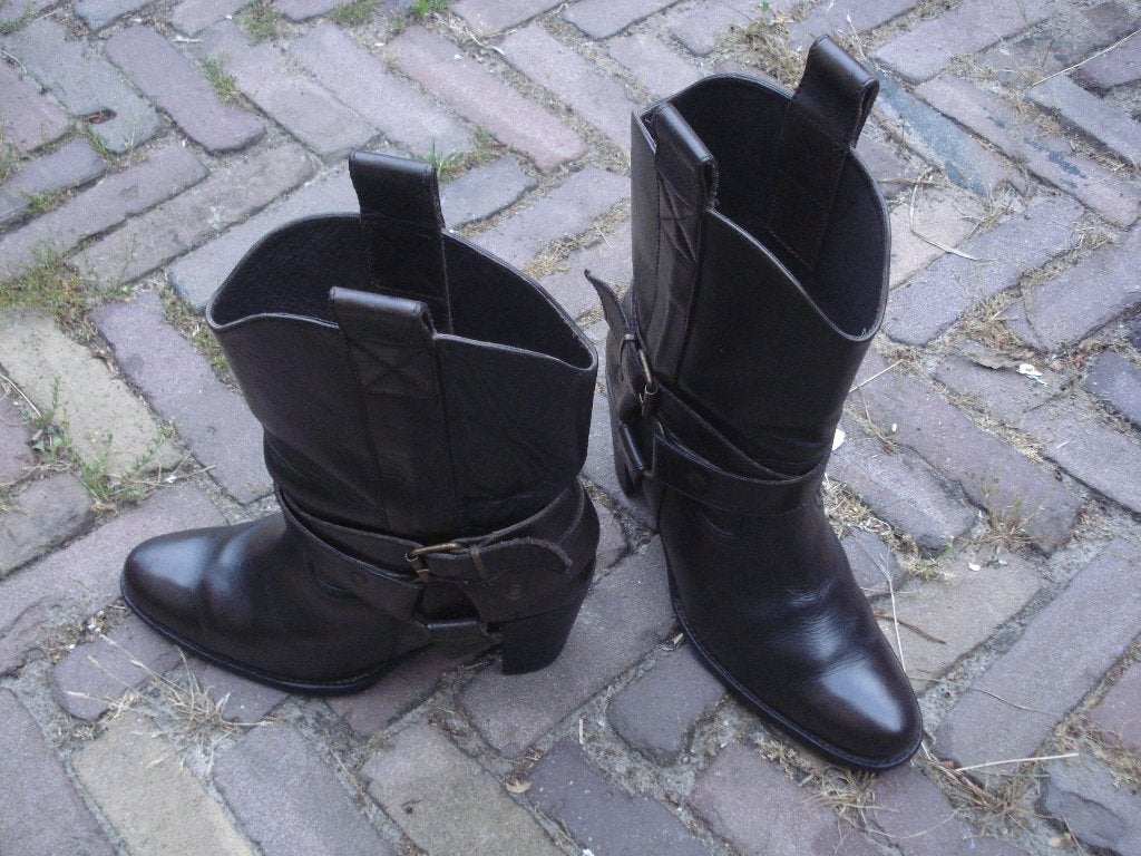 GRATIS VERZENDEN ZWART BRUINE BOHO FESTIVAL SENDRA BOOTS 40