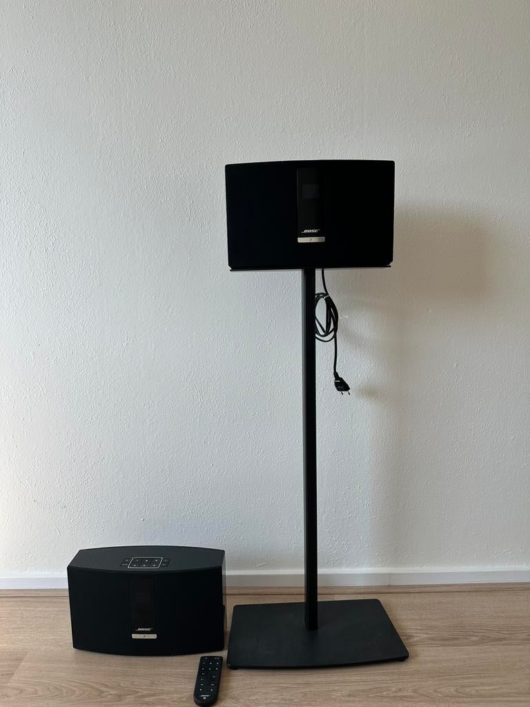 Bose sound touch 20(2x), Audio, Tv en Foto, Home Cinema-sets, Soundbar, Zo goed als nieuw, Overige spelers, Ophalen