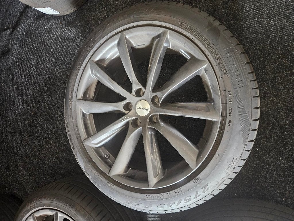 Tesla Model X Turbine Velgen + banden, Ophalen, Gebruikt, 275 mm, Band(en)
