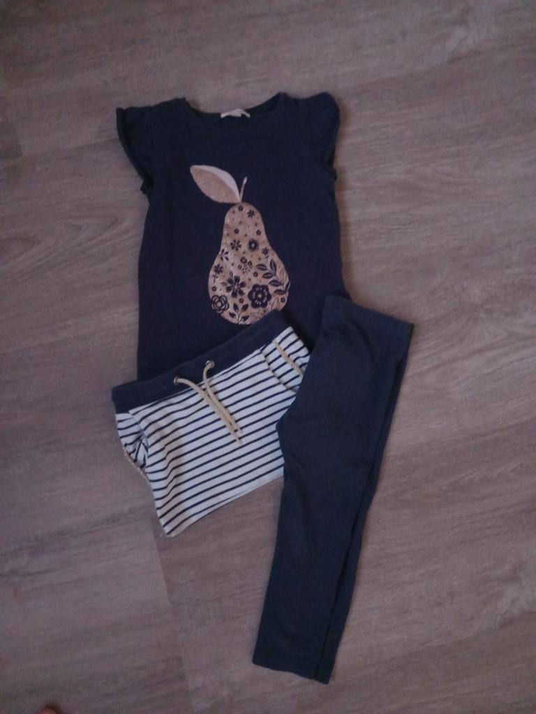 Leuk setje bestaande uit shirtje, legging en rokje maat 92, Meisje, Ophalen of Verzenden, Zo goed als nieuw, Setje