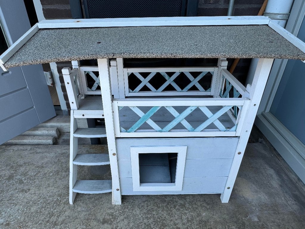 Gratis ophalen - Kattenhuis Claire, Dieren en Toebehoren, Katten-accessoires, Ophalen, Gebruikt