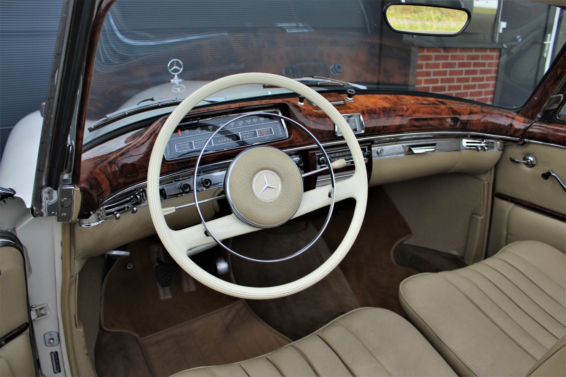 Mercedes-Benz S-Klasse 220SE W128 Ponton Cabriolet, foto 5