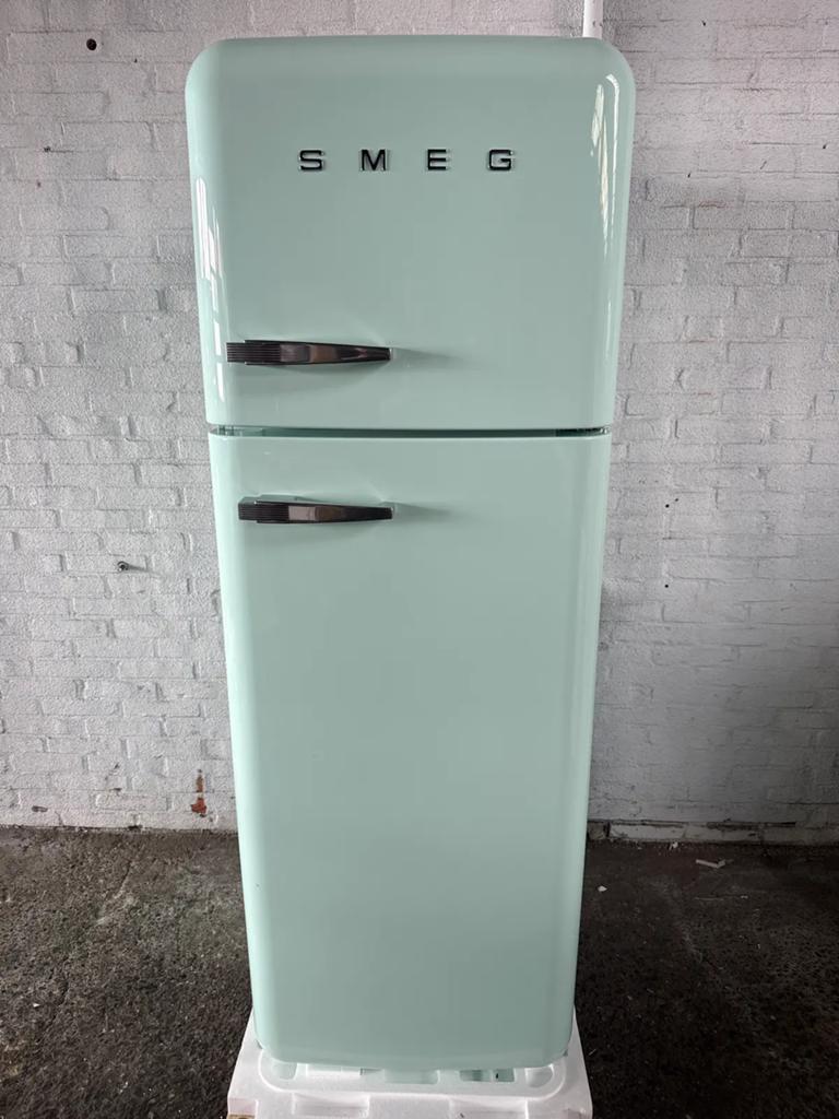 Nieuwe SMEG Koelvriescombinatie Mintgroen (Outlet), Ophalen, Nieuw, Groen, Smeg