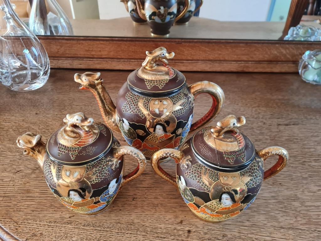 Antieke Japanse theeset met draken, Antiek en Kunst, Ophalen of Verzenden