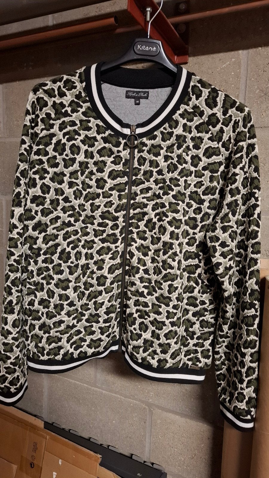 Damesvest maat 46 merk: Sophia Perla, Meerkleurig, Ophalen of Verzenden, Zo goed als nieuw, Maat 46/48 (XL) of groter
