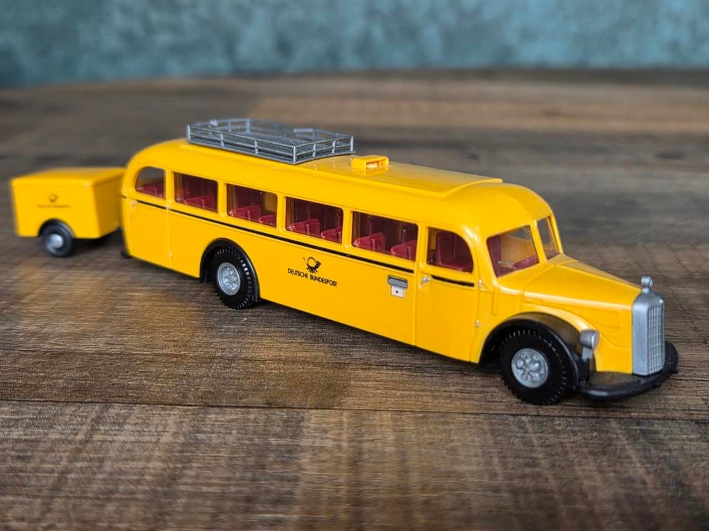 Brekina Bus Deutsche Post 1:87 H0 met Aanhanger, Hobby en Vrije tijd, Modelauto's | 1:87, Ophalen of Verzenden, Zo goed als nieuw