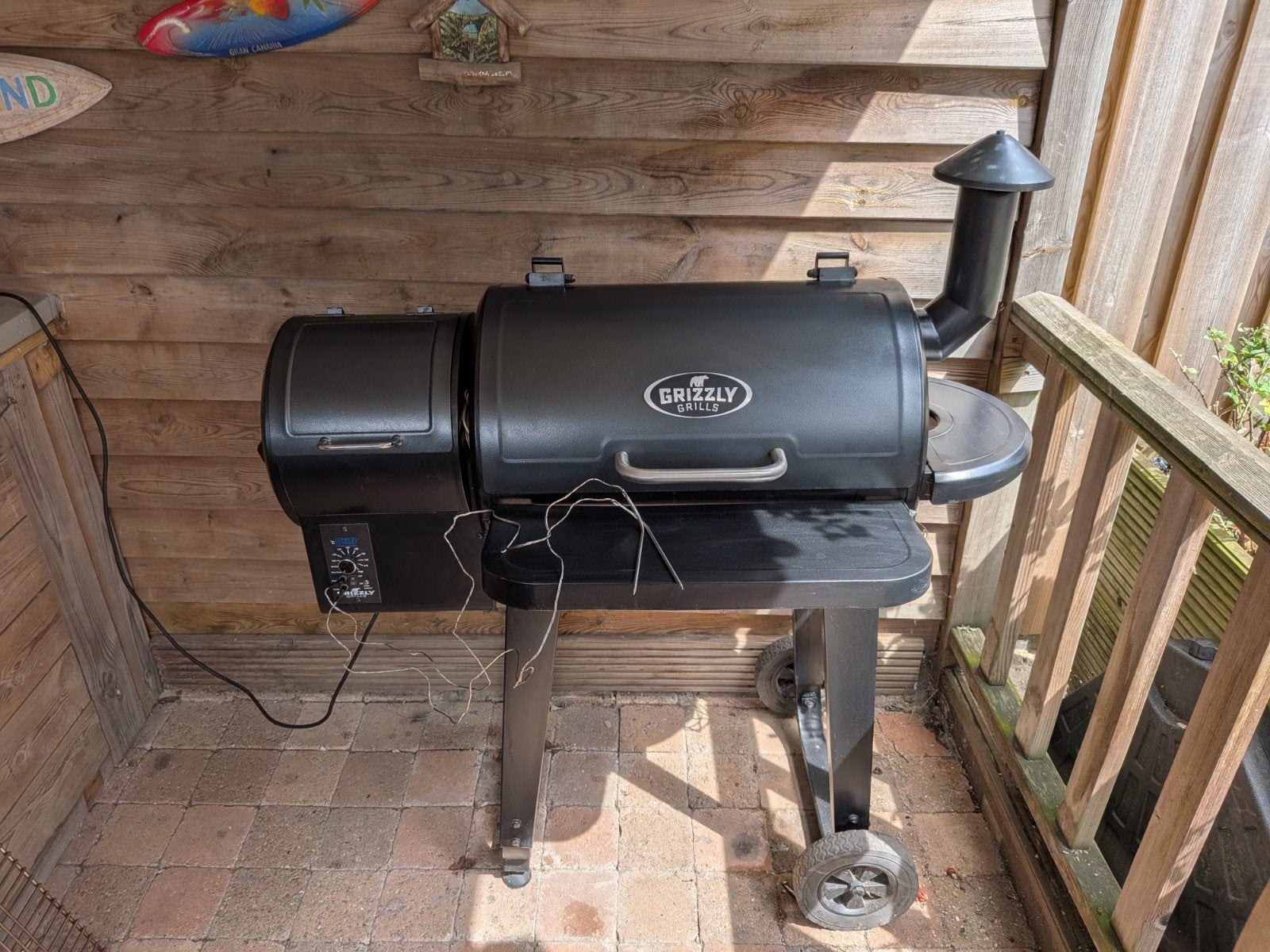 Grizzly Grills Pelletgrill medium, Tuin en Terras, Houtskoolbarbecues, Ophalen, Gebruikt, Grizzly Grills, Met accessoires