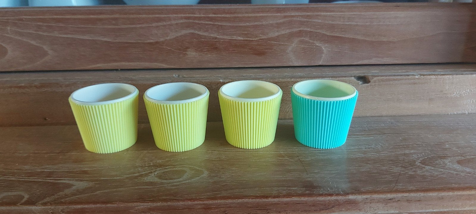 4 x jaren 50 eierdopjes, Verzamelen, Retro, Ophalen of Verzenden, Huis en Inrichting