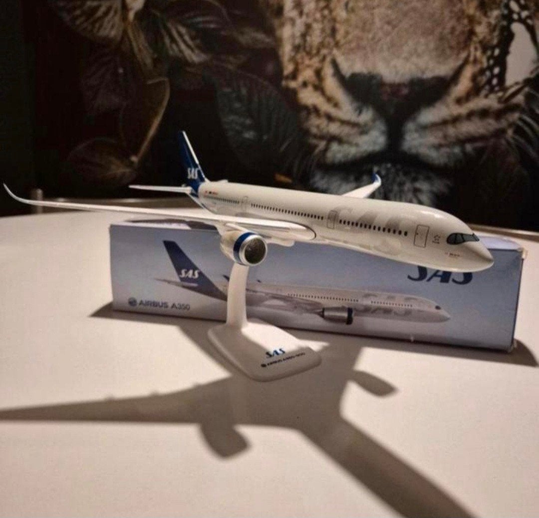 Scandinavian Airlines Airbus A350 1.250, Ophalen of Verzenden, Schaalmodel