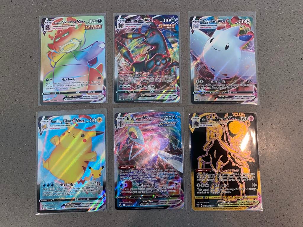 Pokémon VMAX Kaarten - Galarian Slowking, Umbreon, Togekiss, Hobby en Vrije tijd, Verzamelkaartspellen | Pokémon, Ophalen of Verzenden