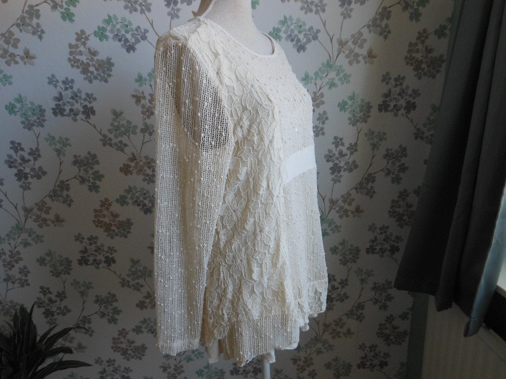 Mooi tuniek/blouse van TANTRUMS, Kleding | Dames, Ophalen of Verzenden, Zo goed als nieuw, Maat 42/44 (L), Overige kleuren