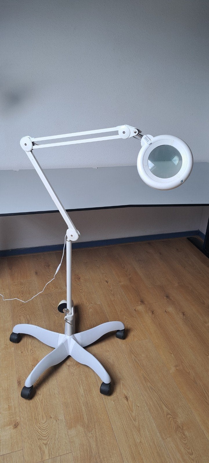 Daylight Loeplamp op Rolstatief met Extra Lens, Ophalen, Loeplamp