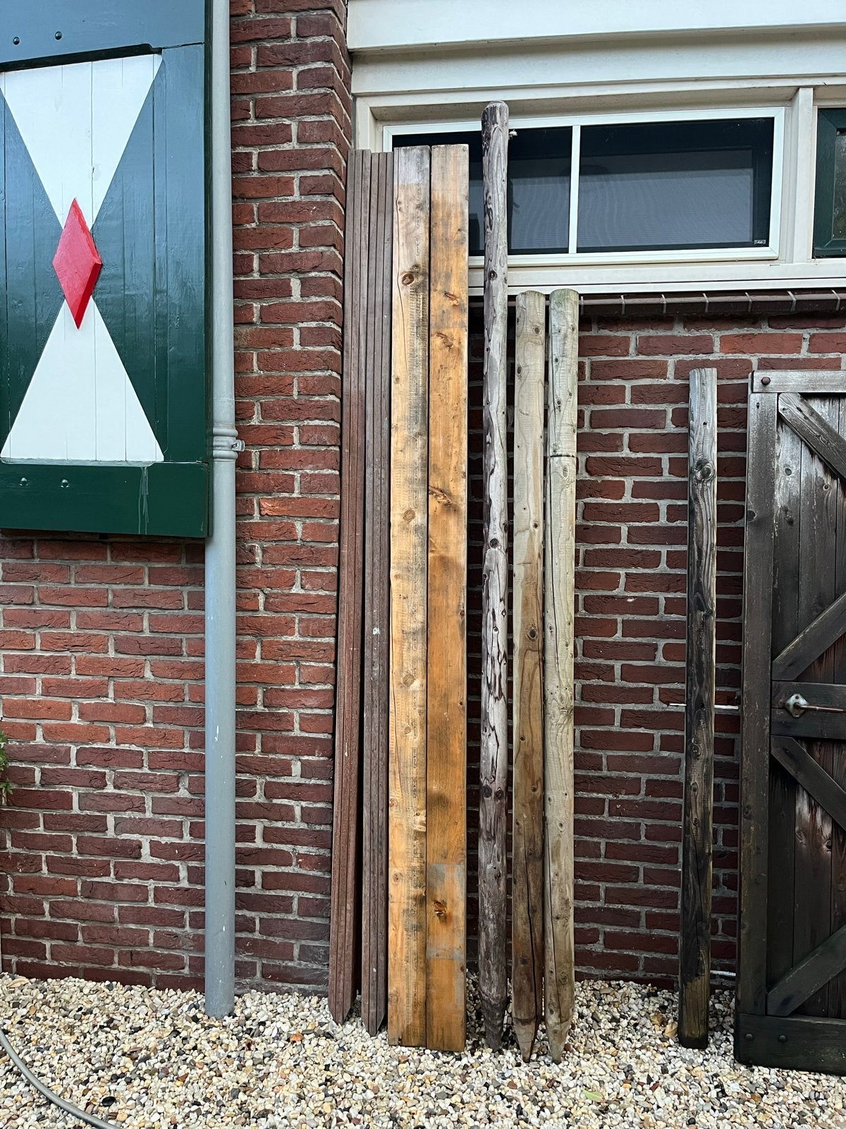 Ronde en hardhouten palen te koop, Ophalen, Gebruikt, Palen, Hardhout
