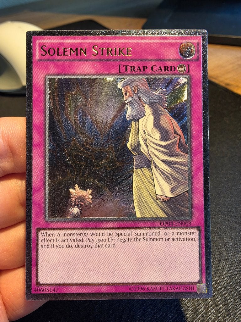 3x Solemn Strike (OP04-EN003, Ultimate Rare), Ophalen of Verzenden, Zo goed als nieuw, Meerdere kaarten, Foil