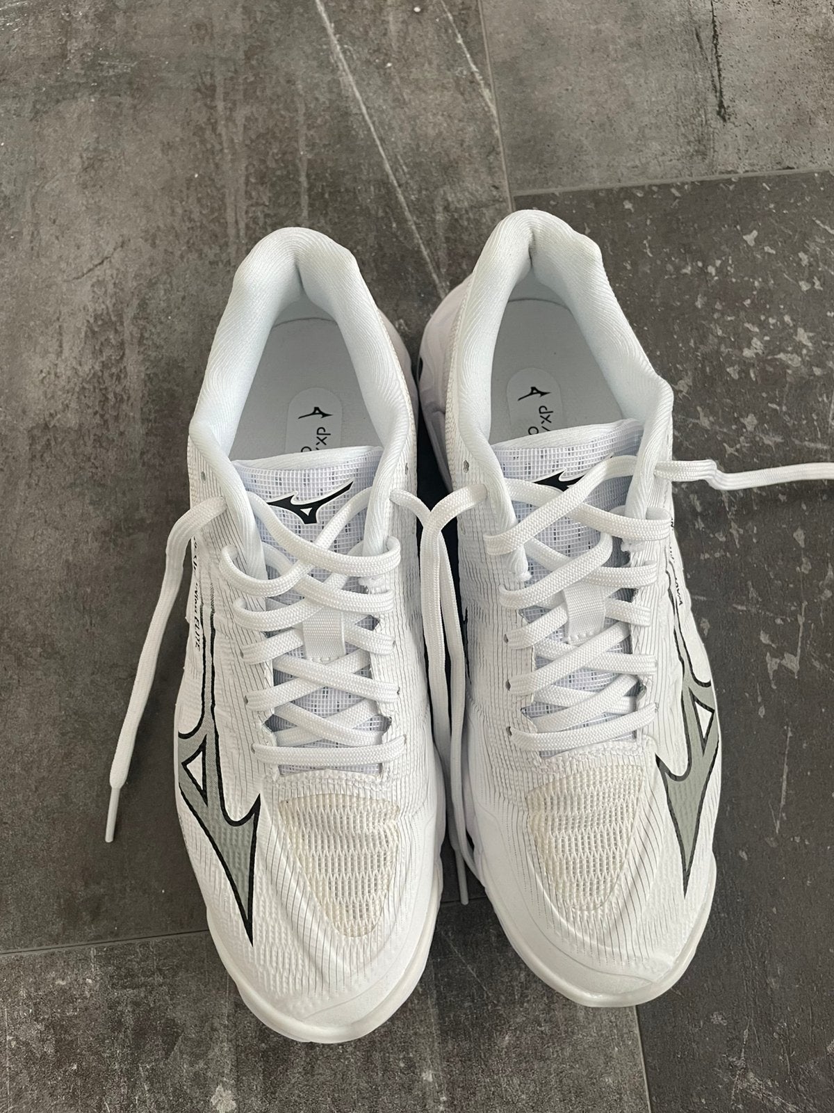 Mizuno wave lightning elite maat 38,5, Sport en Fitness, Ophalen of Verzenden, Zo goed als nieuw, Schoenen