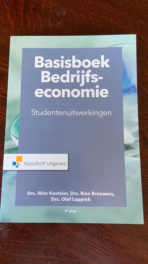 Basisboek bedrijfseconomie-studentenuitwerkingen, Ophalen of Verzenden, Beta, Zo goed als nieuw, HBO
