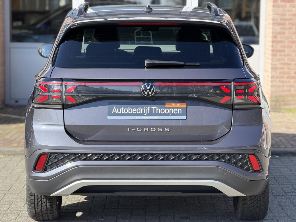 Volkswagen T-Cross 1.5 TSI R-Line Edition | Trekhaak | Camer, Auto's, 4 cilinders, 150 pk, 1226 kg, 660 kg
