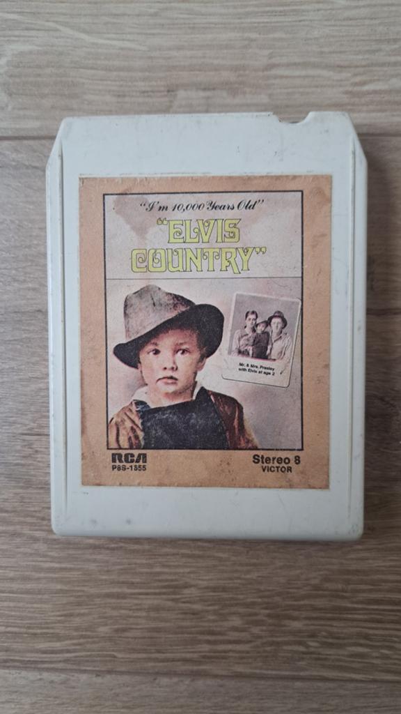 Elvis Presley - Elvis Country "I'm 10,000 Years Old" 8-track, Gebruikt, 1 bandje, Ophalen of Verzenden, Origineel