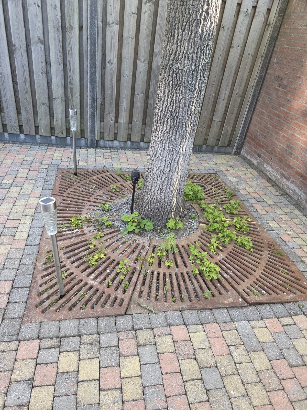 Gietijzeren boomrooster Buderus, Tuin en Terras, Ophalen, Overige materialen