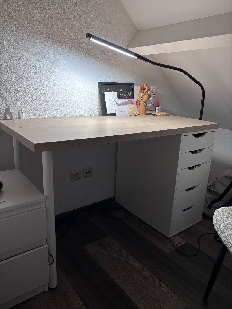 Ikea bureau, Ophalen, 120 cm, Met lades, Zo goed als nieuw