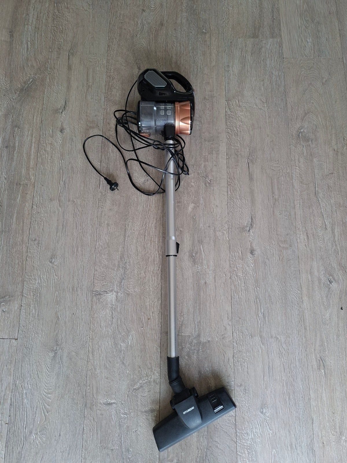 Hyundai Steelstofzuiger - Gebruikt, Witgoed en Apparatuur, Stofzuigers, Overige merken, Gebruikt, Ophalen of Verzenden, Geschikt voor harde vloeren
