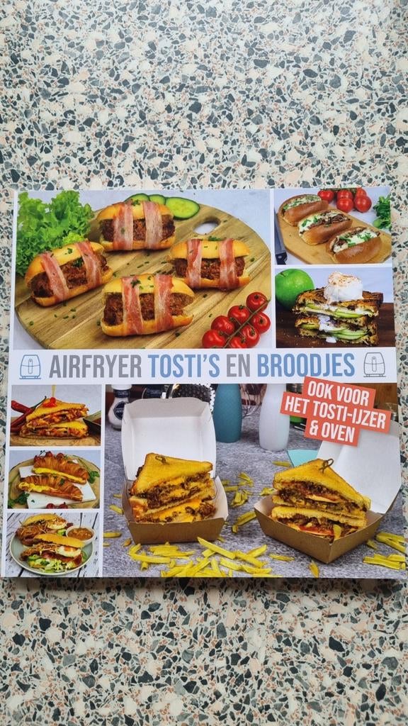 Airfryer tosti's en broodjes kookboek, Boeken, Kookboeken, Ophalen of Verzenden