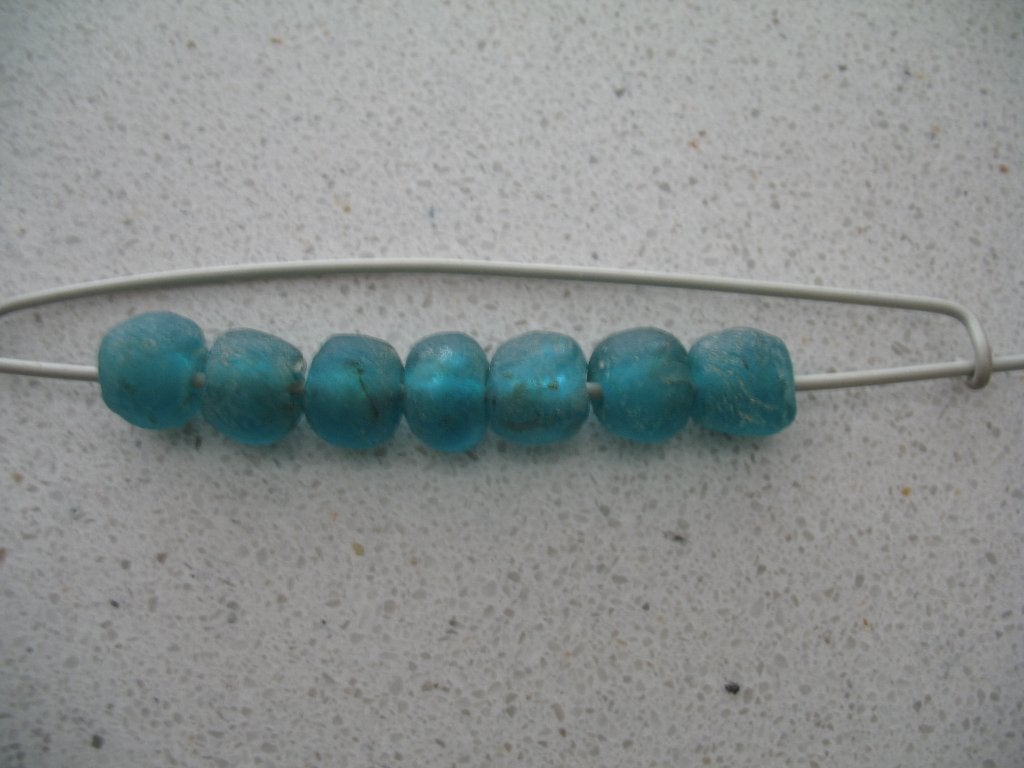 Lotje 7 Kralen Turquoise Recycled Glas Vintage, Hobby en Vrije tijd, Kralen en Sieraden maken, Ophalen of Verzenden, Zo goed als nieuw